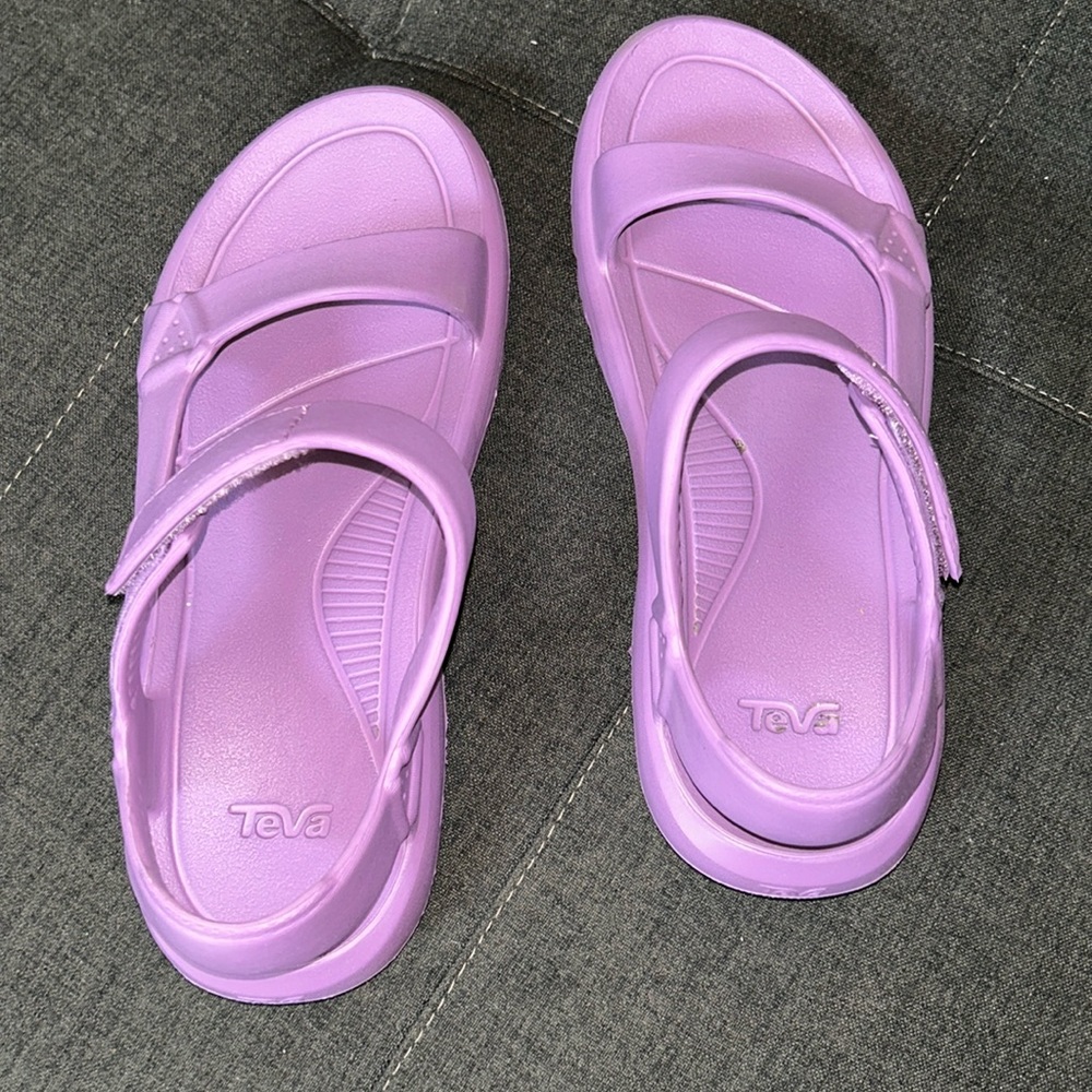 TEVA Sandals Size 11
